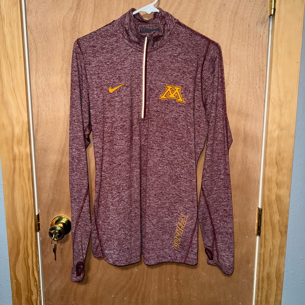 University of Minnesota Nike Long Sleeve 1/4 Zip size L